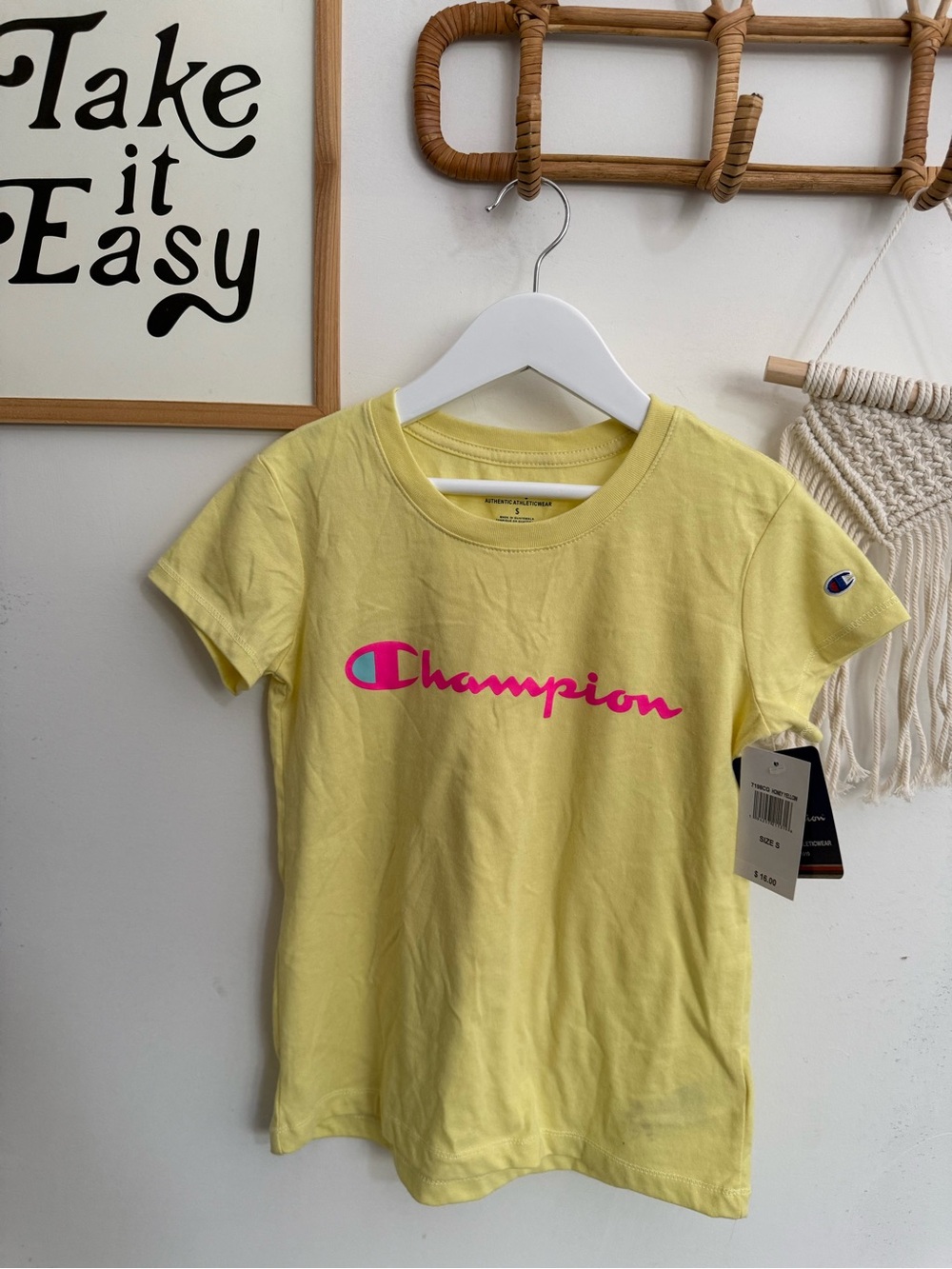 Champion - NWT - girls size S - short sleeve tee